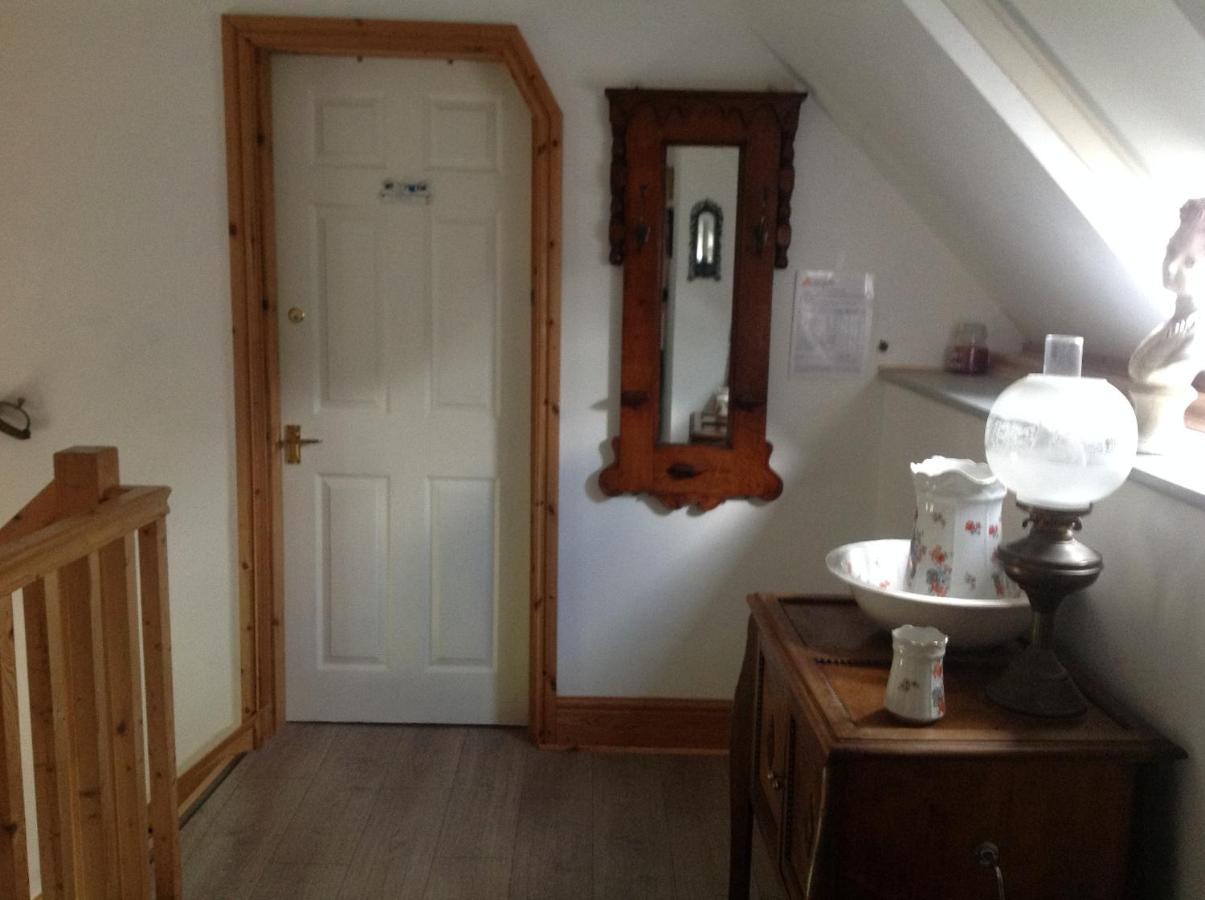 Buais-les-Monts La Ville - Les Petits Champs Bed & Breakfast エクステリア 写真