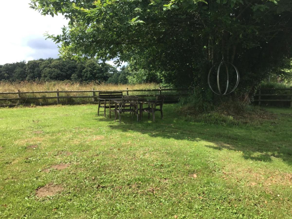 Buais-les-Monts La Ville - Les Petits Champs Bed & Breakfast エクステリア 写真